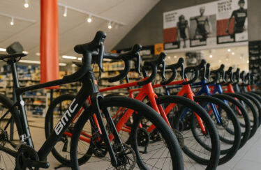 Choisir son premier vélo de route : le guide pour débutants